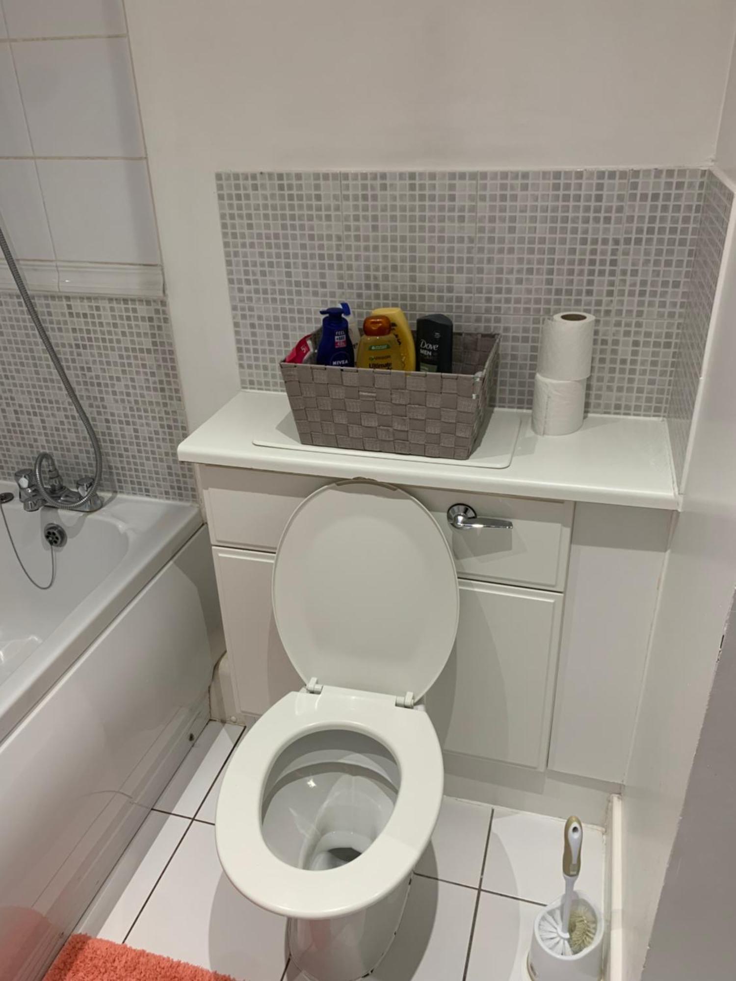 Room In Stratford With Private Bathroom And Parking London Eksteriør billede