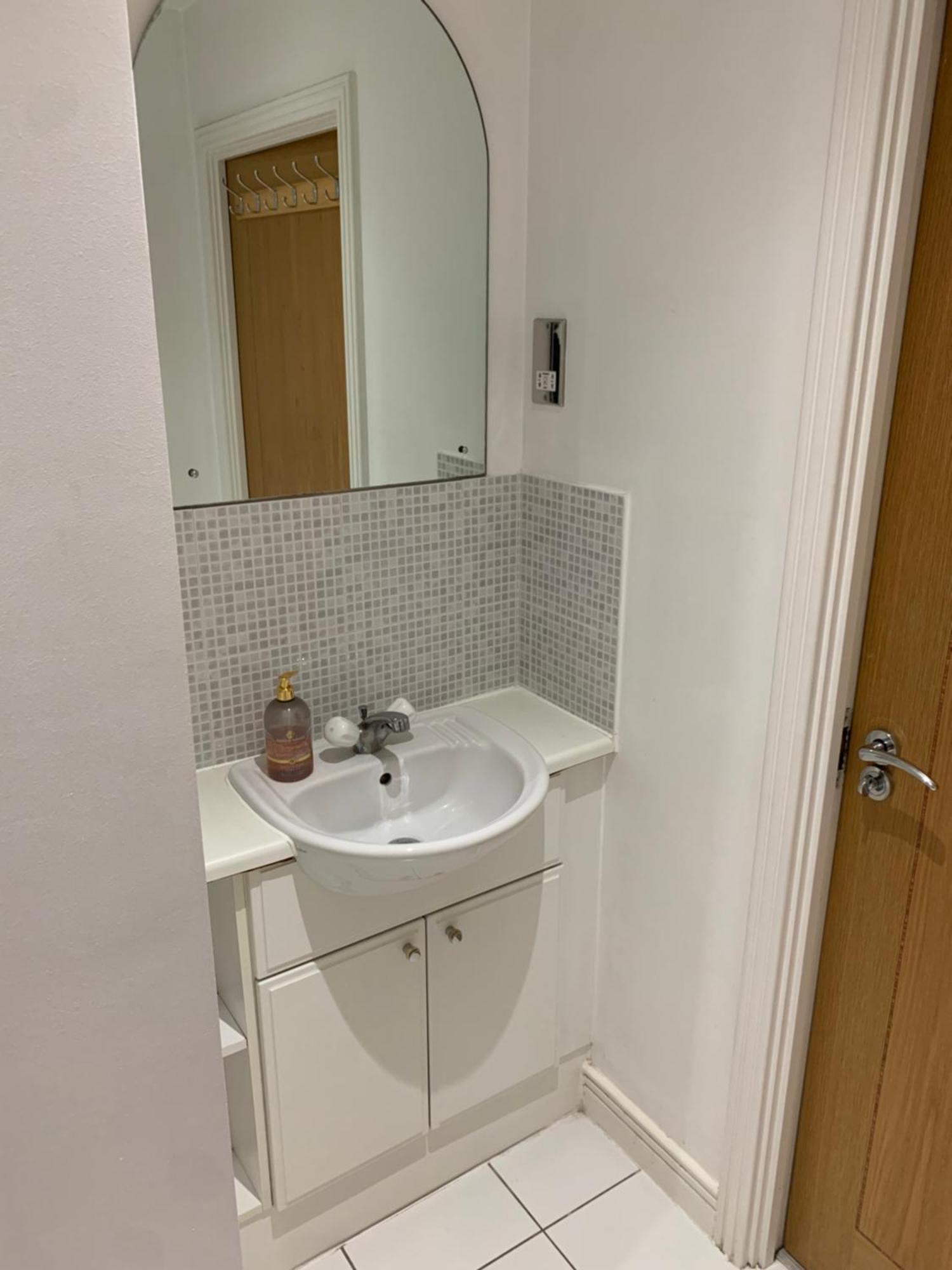 Room In Stratford With Private Bathroom And Parking London Eksteriør billede